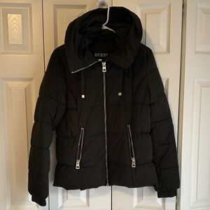 Guess Women’s Hooded Puffy Jacket Size Medium